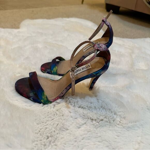 Steve Madden size 6 tie-dye strap heels - Picture 6 of 15